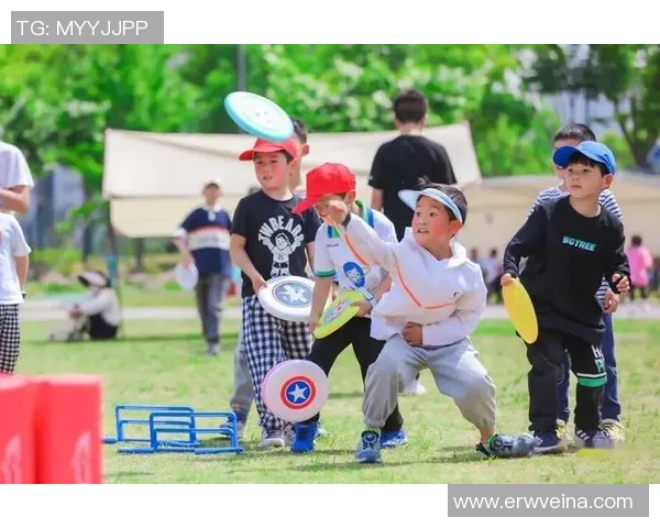 极限运动嘉年华点评：南京飞盘队的团队协作表现